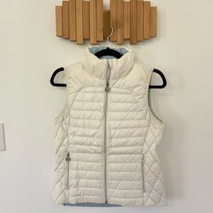 Women’s Michael Kors Packable Down Fill Vest, size small